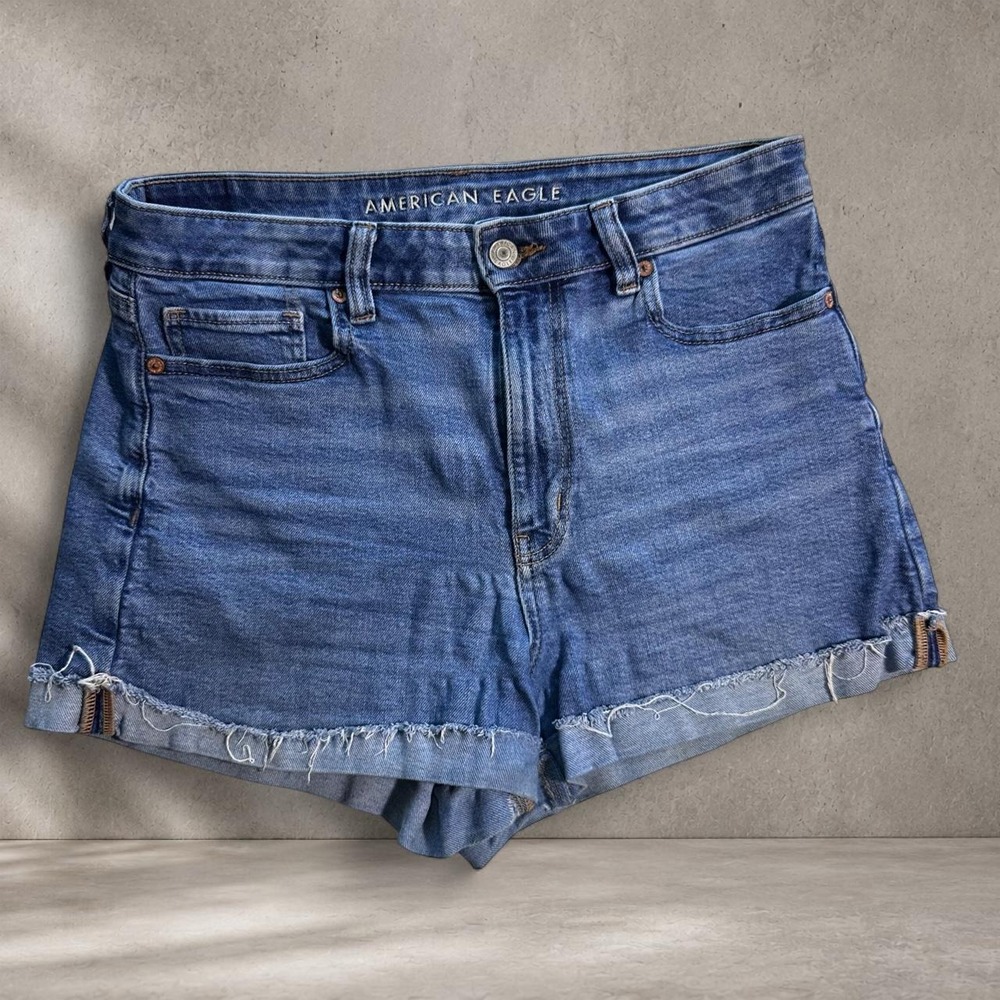 American Eagle Outfitters blue denim shorts Size 8
